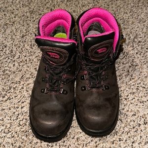 Avenger work boots (steel toes)